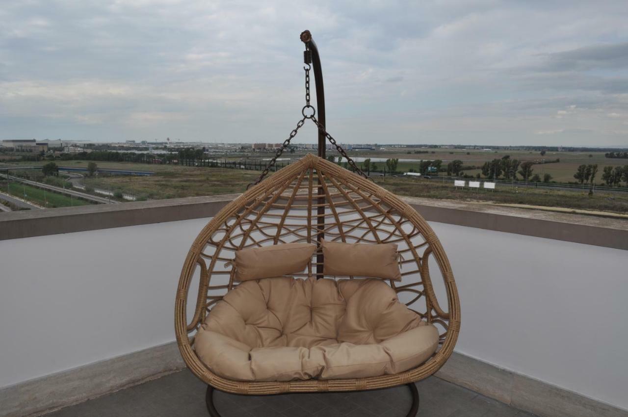 Giramondo Gold Airport Фиумичино Екстериор снимка